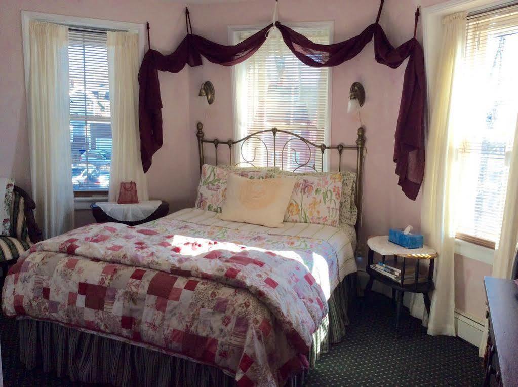 Fair Street Guest House Torre di Torre di Newport Esterno foto